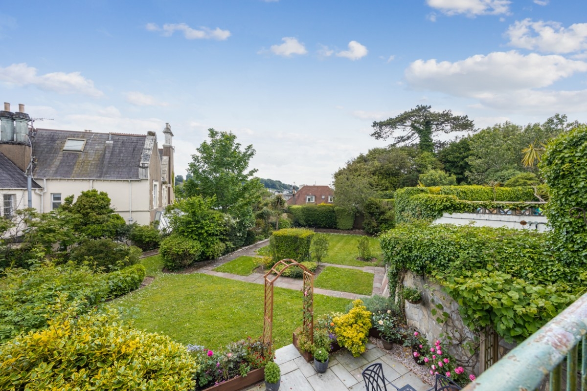 Stanfield, Higher Warberry Road Property for Sale in Torquay John